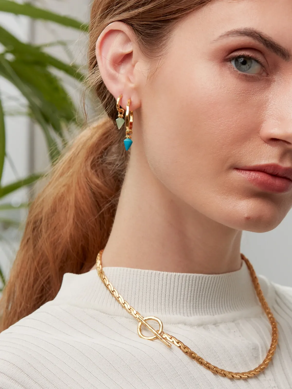 Ottoman Hands jewellery design, Earth Element Emerald Quartz Small Hoop Single Earring